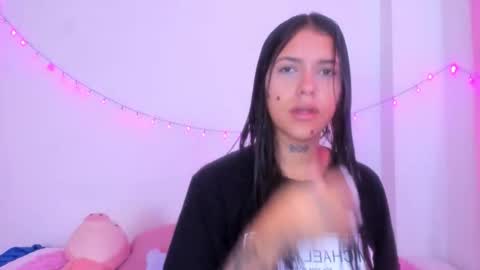 abby_rousee online show from October 13, 2025, 2:06 pm