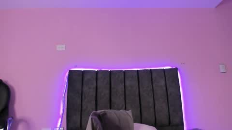 Snapshot of abbysmiitth_ chatting on December 27, 2024, 4:43 pm Abby Smith online show from December 27, 2024, 4:43 pm