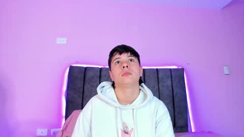 Snapshot of abbysmiitth_ chatting on January 15, 2025, 3:39 pm Abby Smith online show from January 15, 2025, 3:39 pm