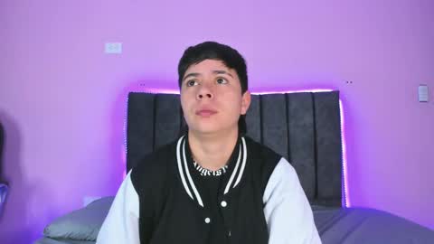 Snapshot of abbysmiitth_ chatting on January 20, 2025, 12:18 pm Abby Smith online show from January 20, 2025, 12:18 pm