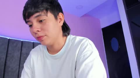 Snapshot of abbysmiitth_ chatting on February 13, 2025, 5:11 pm Abby Smith online show from February 13, 2025, 5:11 pm