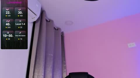 Snapshot of abbysmiitth_ chatting on February 18, 2025, 3:43 pm Abby Smith online show from February 18, 2025, 3:43 pm