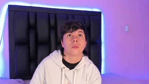 Snapshot of abbysmiitth_ chatting on February 19, 2025, 12:00 pm Abby Smith online show from February 19, 2025, 12:00 pm