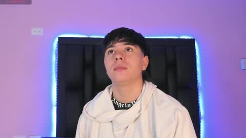 Snapshot of abbysmiitth_ chatting on February 21, 2025, 12:17 pm Abby Smith online show from February 21, 2025, 12:17 pm