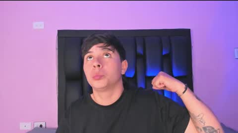 Snapshot of abbysmiitth_ chatting on March 1, 2025, 6:21 pm Abby Smith online show from March 1, 2025, 6:21 pm