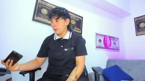 Snapshot of abbysmiitth_ chatting on March 12, 2025, 12:15 pm Abby Smith online show from March 12, 2025, 12:15 pm