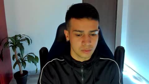 Snapshot of abelasburgo chatting on October 14, 2025, 10:49 am Independence model AbelAsburgo online show from October 14, 2025, 10:49 am