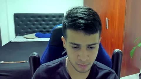 Snapshot of abelasburgo chatting on October 22, 2025, 2:01 am Independence model AbelAsburgo online show from October 22, 2025, 2:01 am