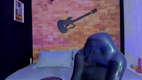 Snapshot of abella_bunny chatting on October 22, 2025, 4:46 am abella_bunny online show from October 22, 2025, 4:46 am