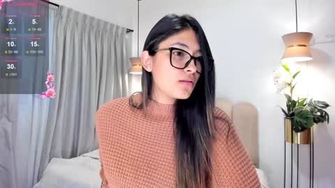 Snapshot of abella_ruiz chatting on February 3, 2025, 11:05 pm Abella Ruiz online show from February 3, 2025, 11:05 pm