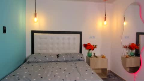  Abella and Kendra  online show from November 12, 2025, 9:03 pm