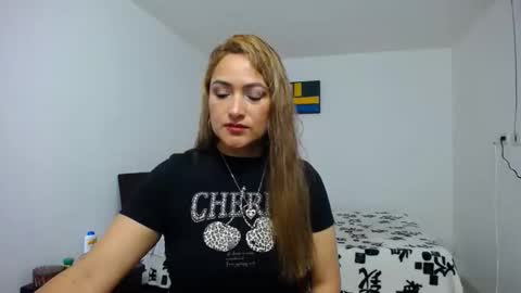 ximena online show from November 27, 2025, 11:45 am