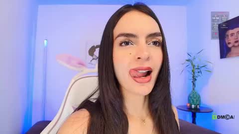 Snapshot of abigail_cruz_ chatting on November 15, 2025, 9:21 pm Abigail online show from November 15, 2025, 9:21 pm