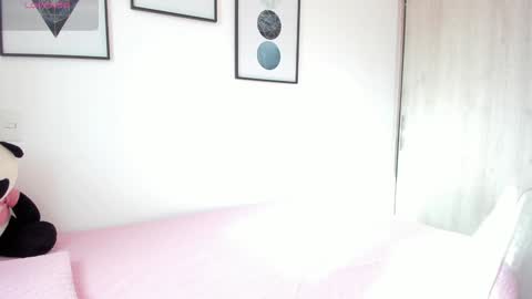 abigail online show from December 18, 2024, 1:02 pm