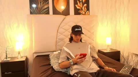 Snapshot of abravanel_sefardi chatting on May 21, 2026, 9:22 pm Abrovanel online show from May 21, 2026, 9:22 pm