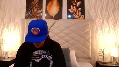 Snapshot of abravanel_sefardi chatting on July 7, 2026, 11:42 pm Abrovanel online show from July 7, 2026, 11:42 pm
