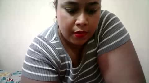 Snapshot of abril__ass chatting on October 25, 2025, 3:18 pm abril__ass online show from October 25, 2025, 3:18 pm