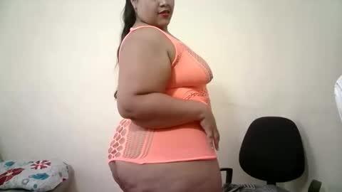 Snapshot of abril__ass chatting on November 6, 2025, 3:46 pm abril__ass online show from November 6, 2025, 3:46 pm