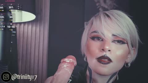 Snapshot of abril__colen chatting on December 26, 2024, 7:38 pm April online show from December 26, 2024, 7:38 pm