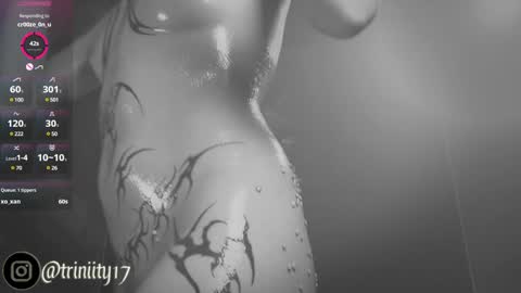 Snapshot of abril__colen chatting on January 1, 2025, 5:11 am April online show from January 1, 2025, 5:11 am