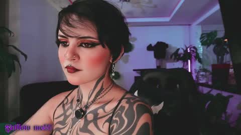 Snapshot of abril__colen chatting on May 26, 2026, 2:07 am April online show from May 26, 2026, 2:07 am