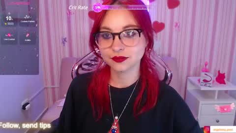 abril_ch_ online show from January 4, 2025, 10:49 am