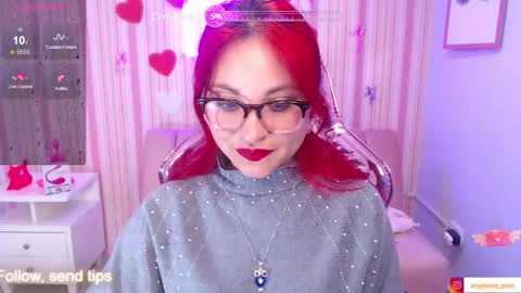 abril_ch_ online show from January 7, 2025, 11:05 am