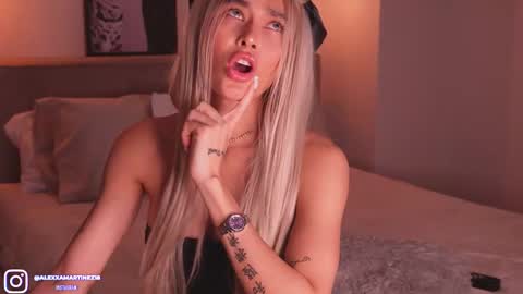 My name is Alexa. Please say hello I like to chat with you. If you have requests please use tip online show from October 2, 2025, 1:12 am