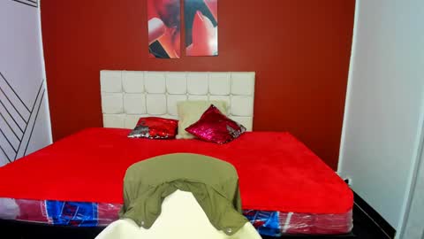 Snapshot of abrillee1 chatting on December 7, 2024, 5:04 am ABRIL online show from December 7, 2024, 5:04 am