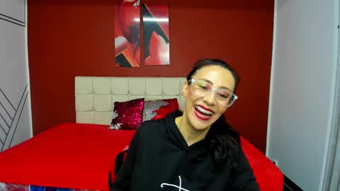 Snapshot of abrillee1 chatting on December 11, 2024, 7:57 pm ABRIL online show from December 11, 2024, 7:57 pm