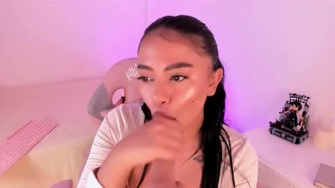 Abynanami online show from November 4, 2025, 10:42 pm