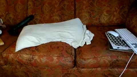 aCACiAs2022 online show from November 18, 2025, 7:07 pm