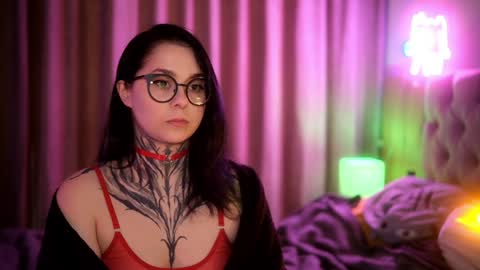 Snapshot of acid_pie chatting on February 2, 2025, 6:48 am acid_pie online show from February 2, 2025, 6:48 am