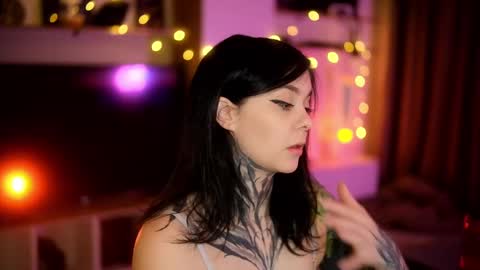 Snapshot of acid_pie chatting on February 15, 2025, 3:31 am acid_pie online show from February 15, 2025, 3:31 am