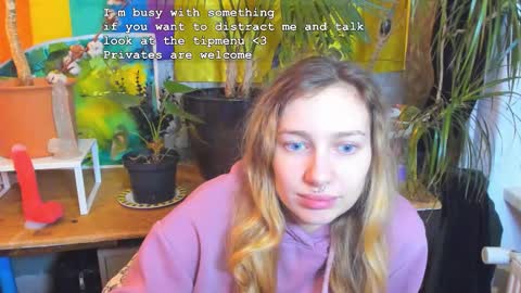 Snapshot of acidmelanie chatting on October 11, 2025, 6:28 pm Melanie online show from October 11, 2025, 6:28 pm
