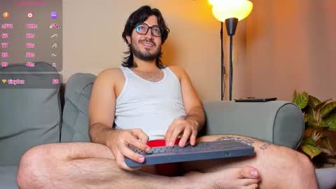 Snapshot of ackerman_eren_ chatting on October 12, 2025, 9:58 pm R. online show from October 12, 2025, 9:58 pm