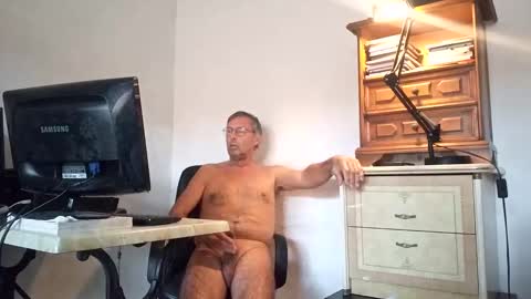 actifboy06 online show from January 1, 2025, 3:14 pm