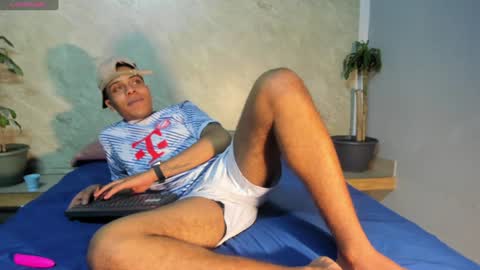 ada_brooke online show from January 24, 2025, 3:54 am