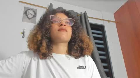  Isa  online show from November 27, 2025, 4:36 am