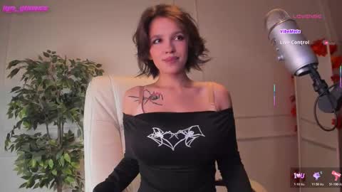 Adalyn online show from November 1, 2025, 8:22 pm