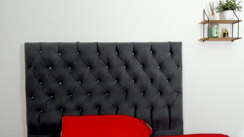 adam boss online show from February 9, 2025, 10:32 pm