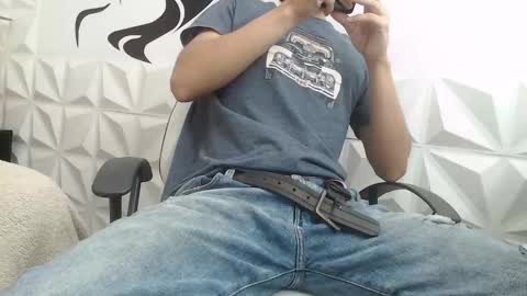 Snapshot of adam_evehotroom chatting on February 16, 2025, 8:00 pm adam_evehotroom online show from February 16, 2025, 8:00 pm