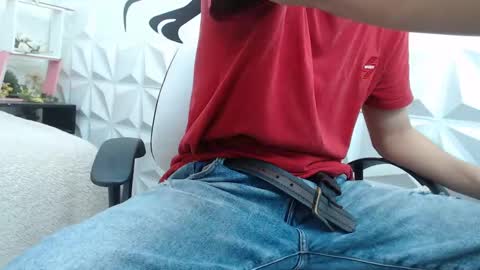 Snapshot of adam_evehotroom chatting on February 24, 2025, 9:20 pm adam_evehotroom online show from February 24, 2025, 9:20 pm