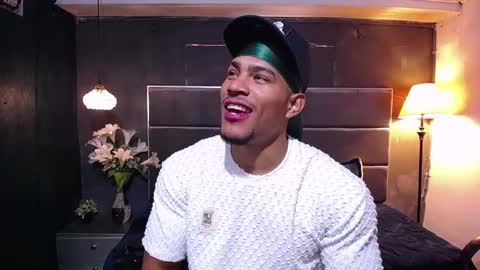 Snapshot of adam_fit19cm chatting on February 24, 2026, 1:42 pm adam_fit19cm online show from February 24, 2026, 1:42 pm