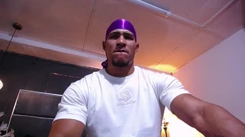 Snapshot of adam_fit19cm chatting on February 28, 2026, 2:40 pm adam_fit19cm online show from February 28, 2026, 2:40 pm