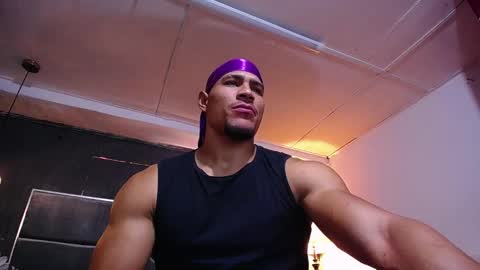 Snapshot of adam_fit19cm chatting on March 3, 2026, 2:01 pm adam_fit19cm online show from March 3, 2026, 2:01 pm