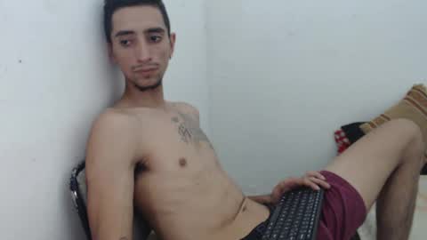 Snapshot of adam_hott01 chatting on September 18, 2025, 4:03 am Adam Hot01 online show from September 18, 2025, 4:03 am