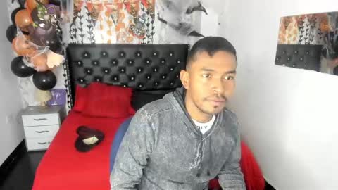 adam_morgan2 online show from November 2, 2025, 5:26 pm