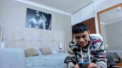 adam_piarse online show from October 15, 2025, 8:53 pm