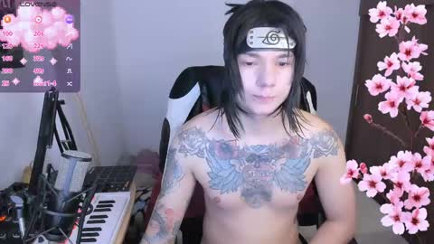  Adam online show from May 1, 2026, 10:36 pm